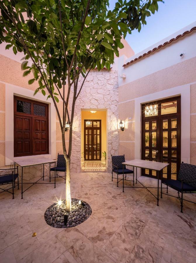 Casa Tavera- Adults Only Мерида Екстериор снимка